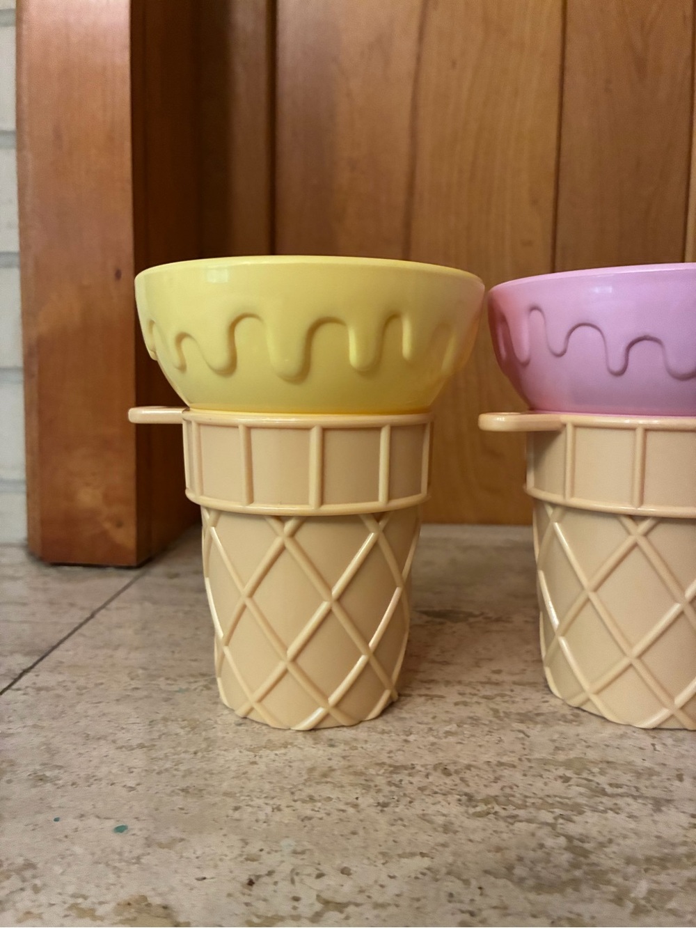 AVON Soda Fountain Ice Cream Cone Cups Set of 4 -Pastel Mint, Blue, Pink, Yellow - Picture 8 of 9